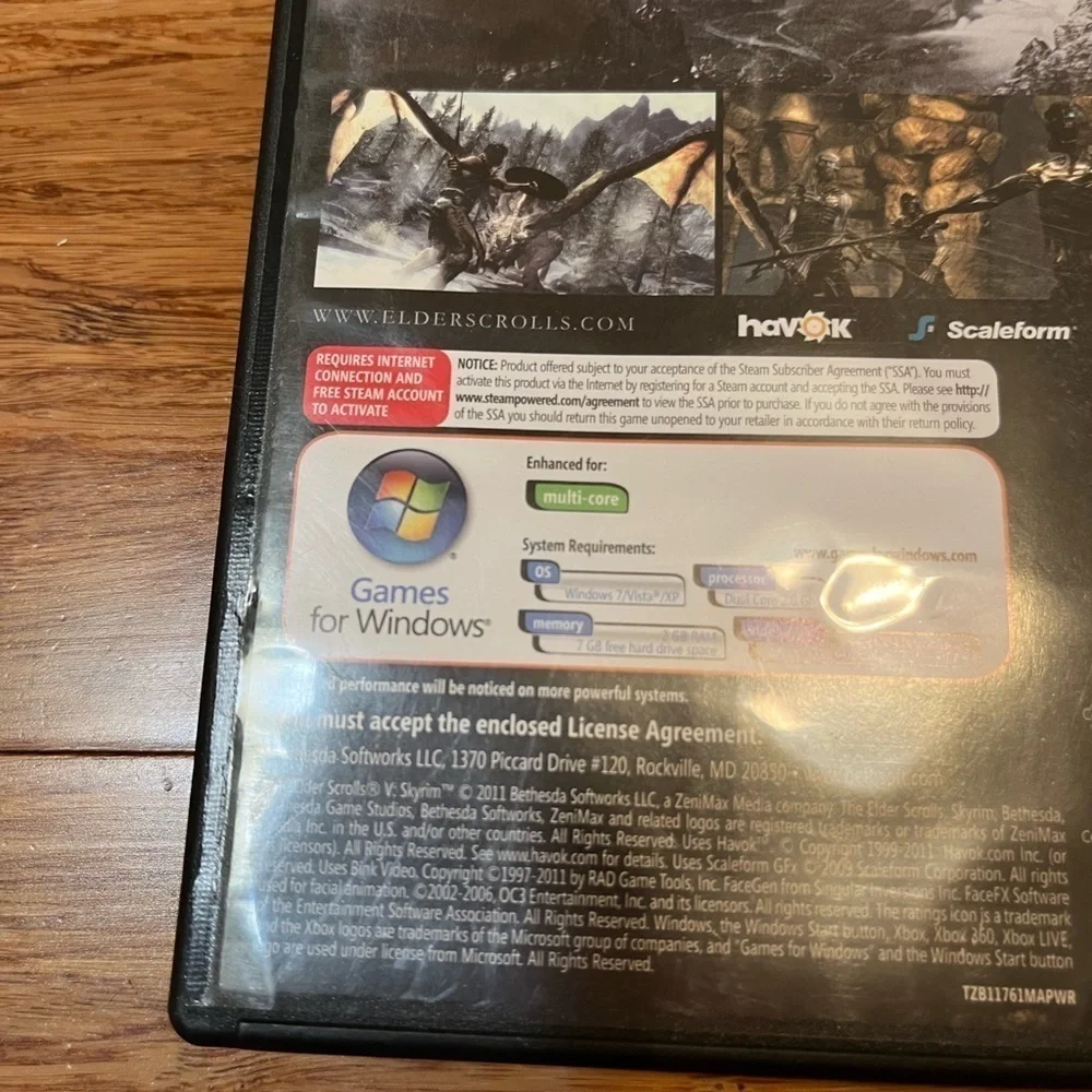 SKYRIM PC DVD game for windows w/ original MAP, case, and instruction booklet